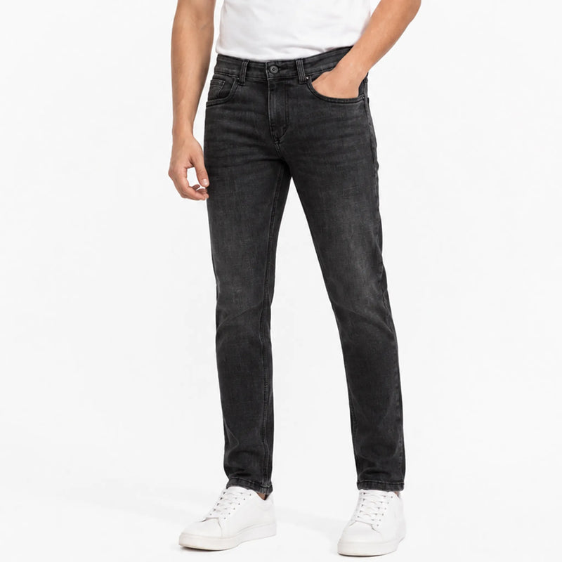 Men's ankle-fit denim jeans, cropped street style